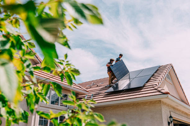 Best Roof Gutter Cleaning  in Aurora, OH